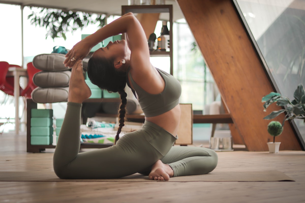 Otthoni yoga pozíció